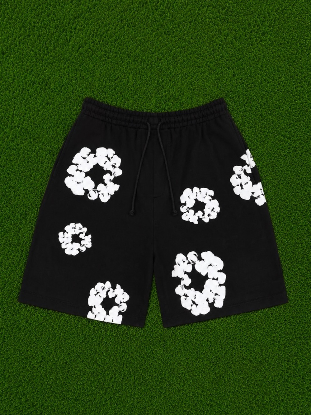 Denim Tears Black Cotton Wreath Shorts Sizes S,M,L